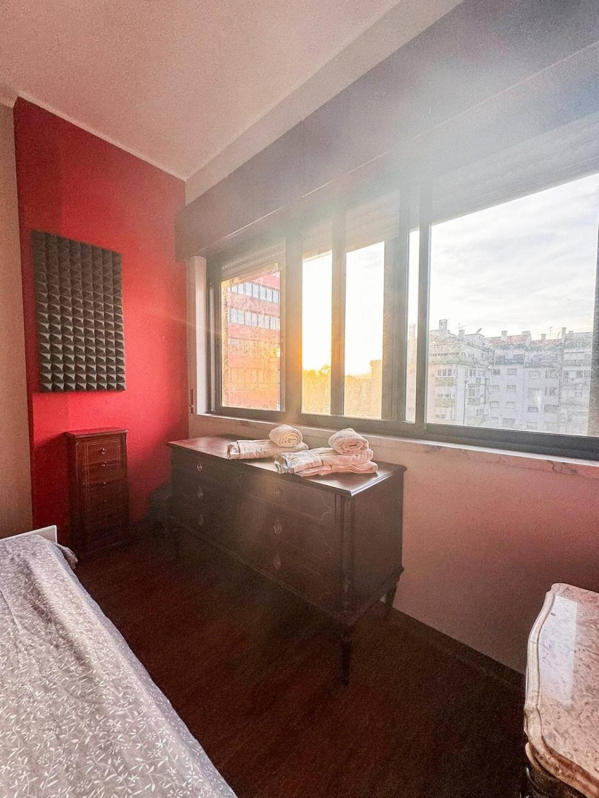 Big Sunset Triple Room Oeiras Exterior foto